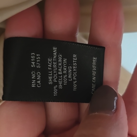 Marc New York Andrew Marc Cream Faux Leather Jacket Size Medium - Picture 7 of 8